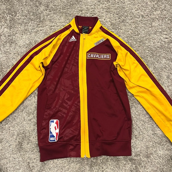 Cleveland Cavaliers Adidas Full Zip Red and Yellow Men’s Size Small - Picture 2 of 7